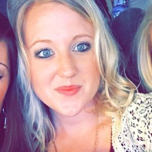 Meet your Posher, Mallori