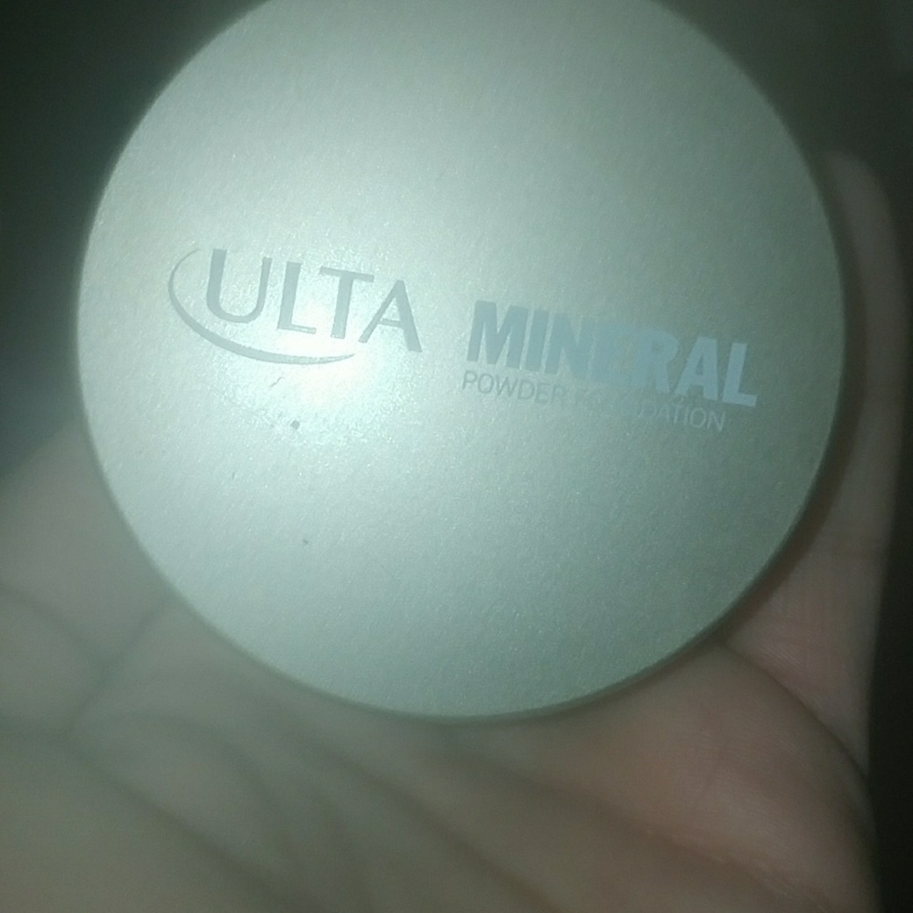 ULTA brand mineral powder cover up