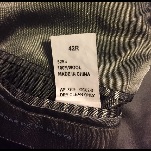 Oscar De La Renta blazer - Picture 3 of 3