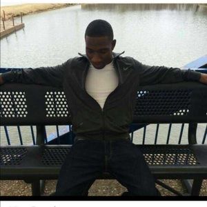 Meet your Posher, Deshun