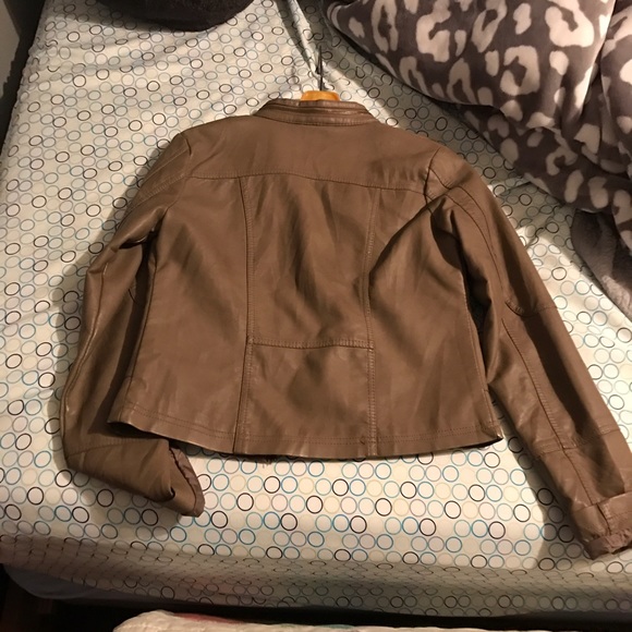 Wet Seal taupe/tan leather jacket - Picture 3 of 3