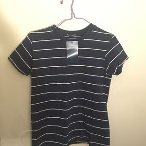 Brandy Melville t-shirt