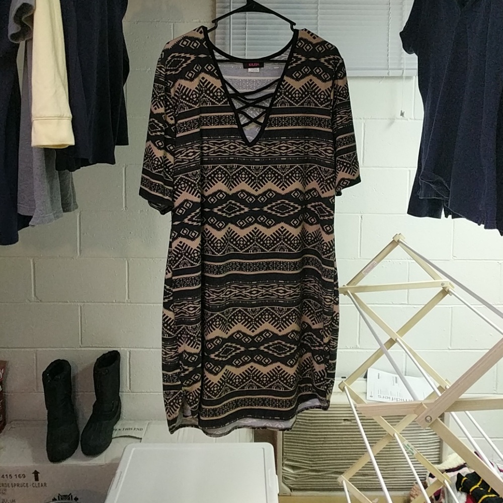 Aztec print plus size dress