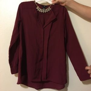 Size 4 H&M maroon dress up or down shirt!