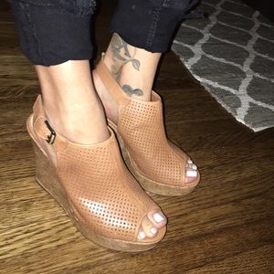 cathy jean tan wedges