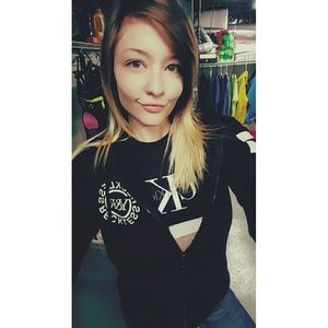 Meet your Posher, Chealie