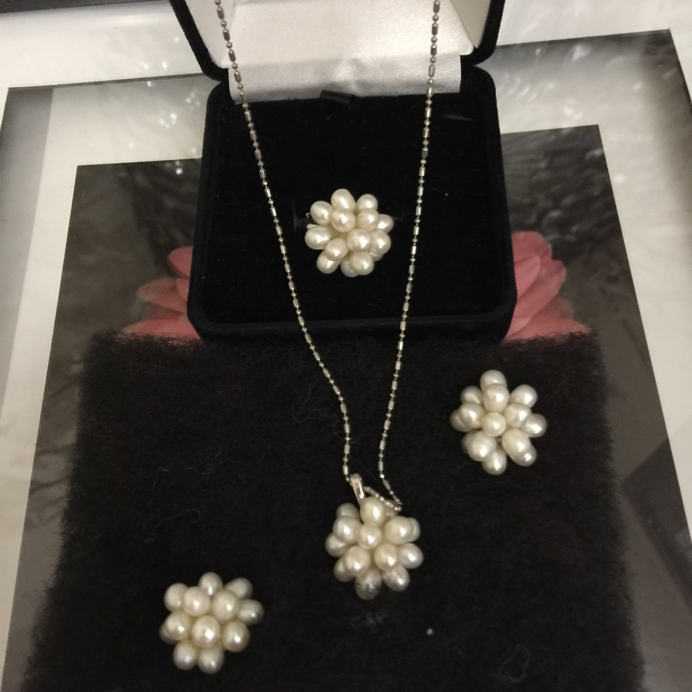 set of pearl