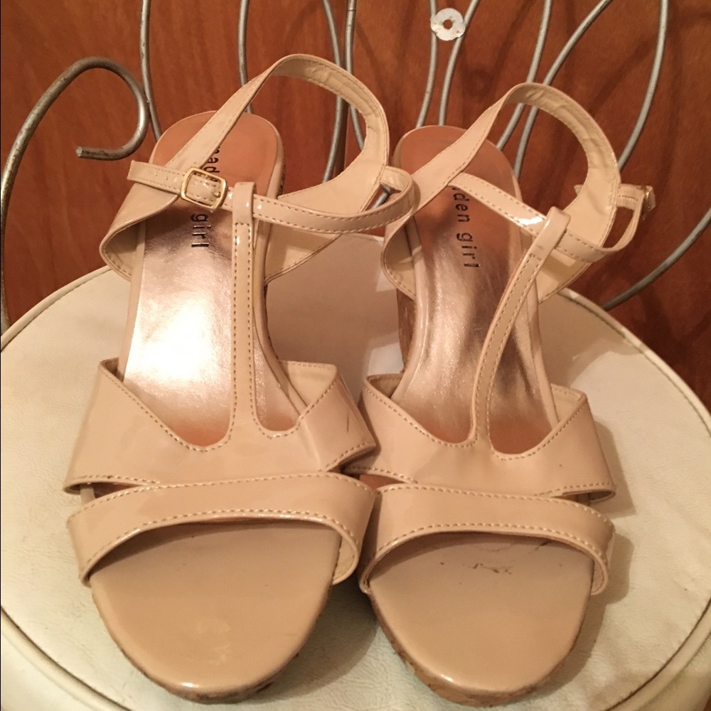 Madden wedges😍❤️ - Picture 2 of 5