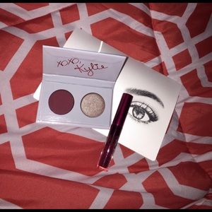 Kylie Valentine's Day Eyeshadow & ONE MiniLipstick