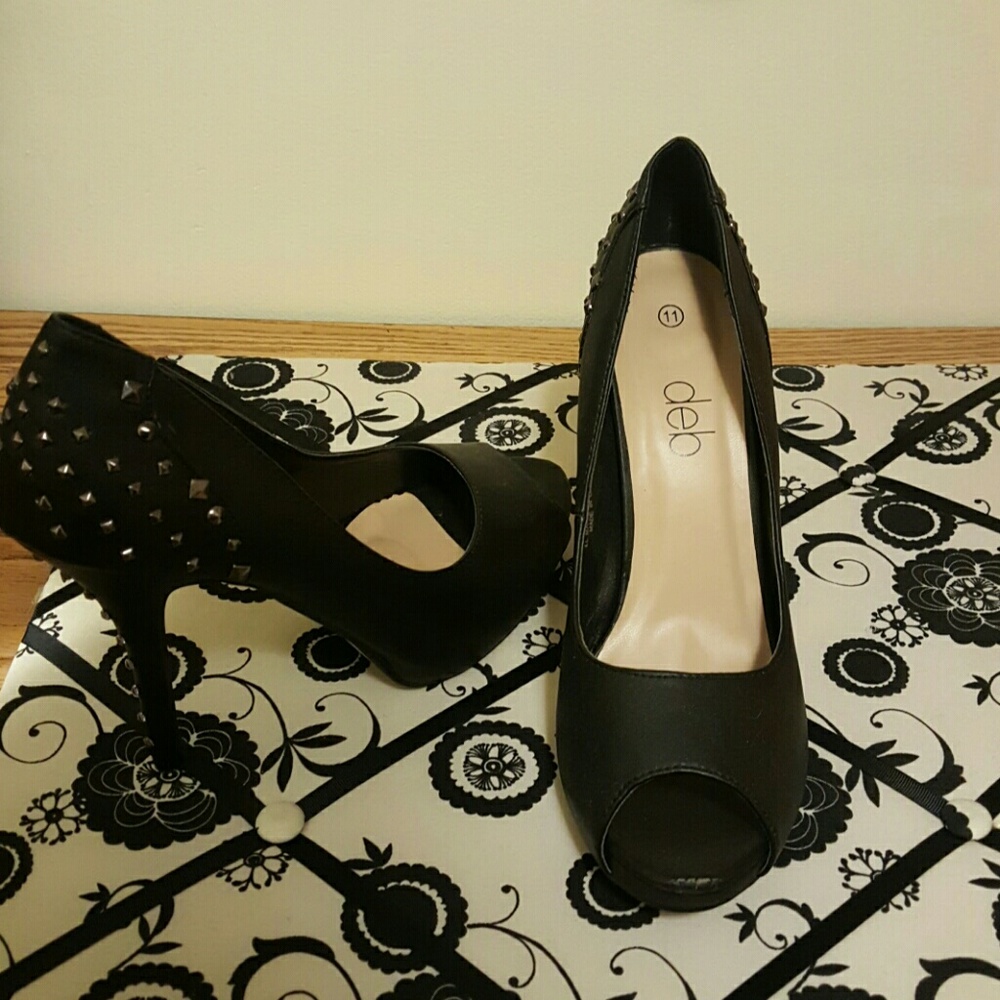 Black heels