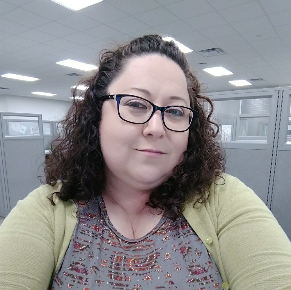 Meet your Posher, Leah