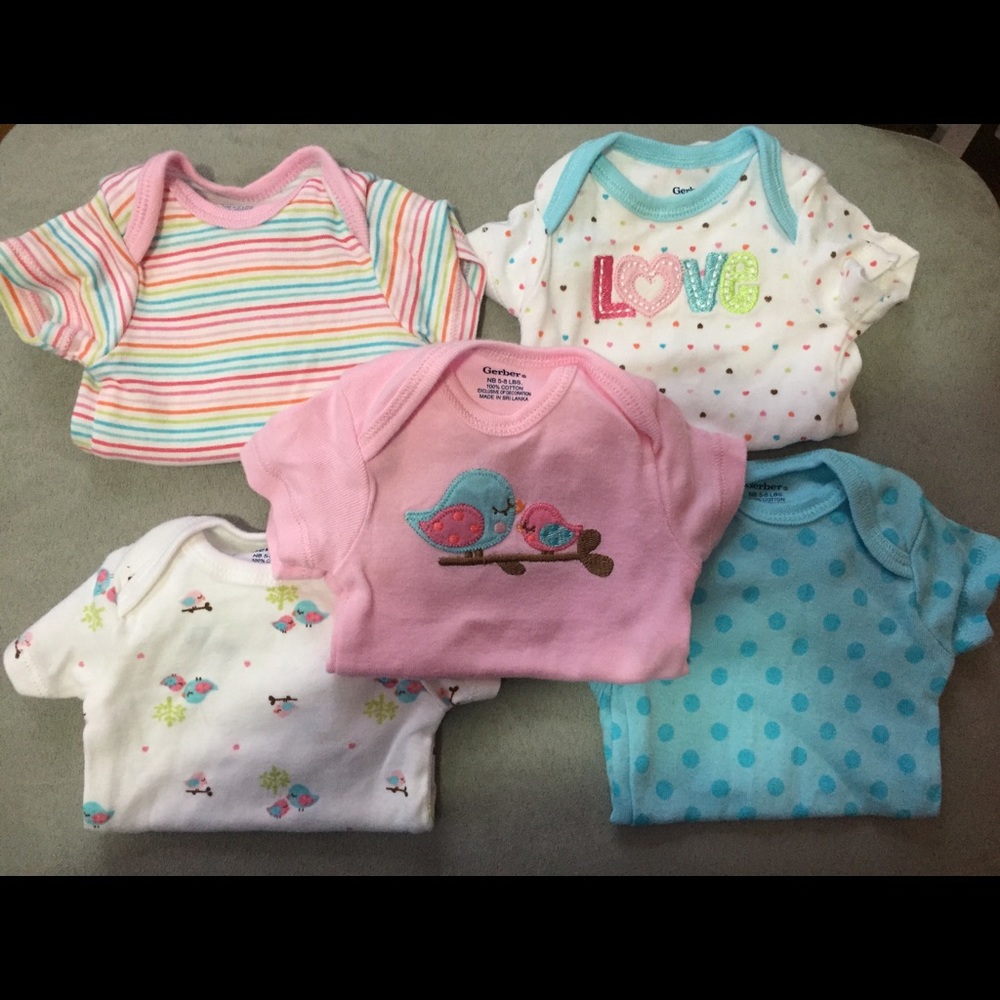 5 piece onesie family Gerber