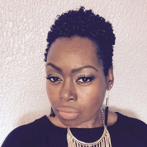 Meet your Posher, Antinette