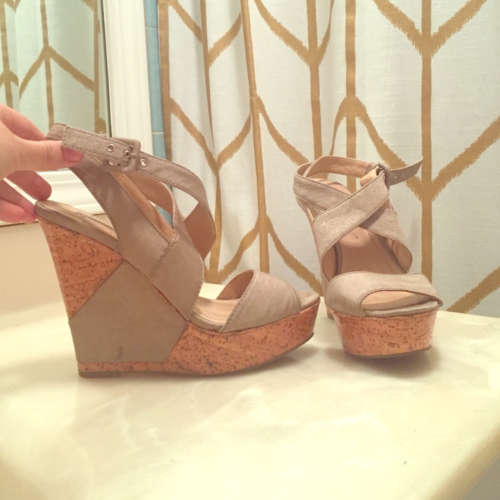 BCBG wedges