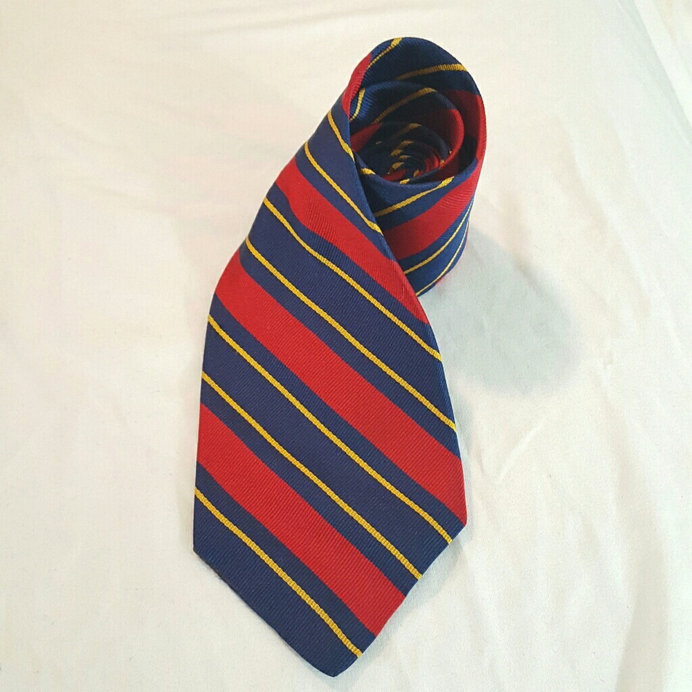 GAP 100% silk tie