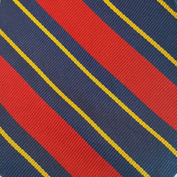 GAP 100% silk tie - Picture 2 of 3