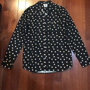 Button up shirt for men.