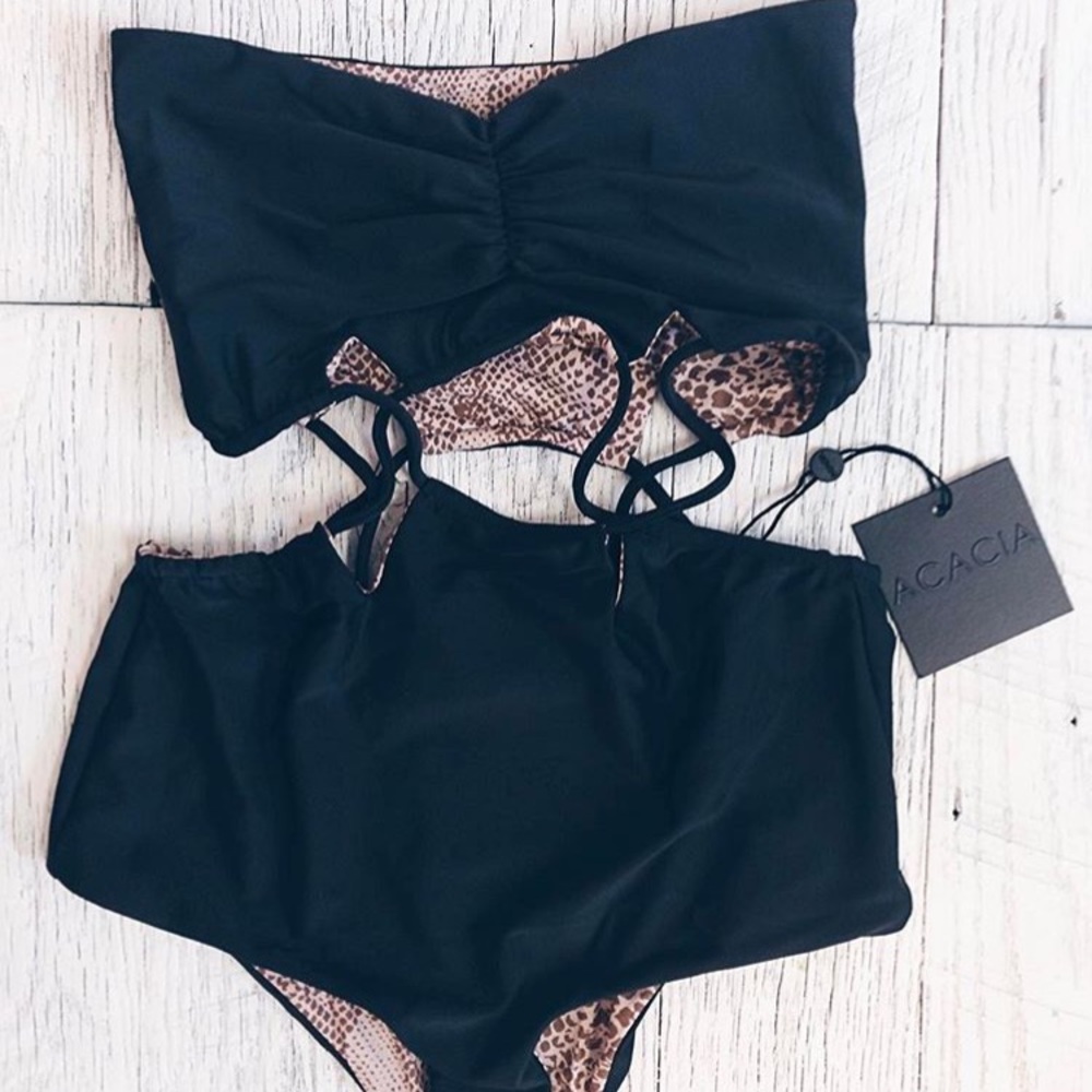 Acacia Exclusive Shadow Paris