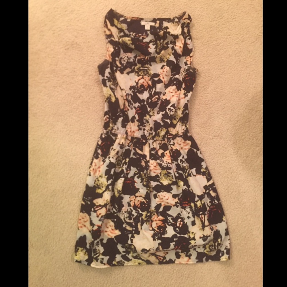 Gap floral dress
