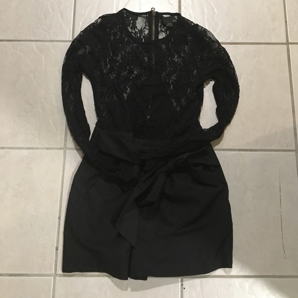 Forever 21 Pants - MAKE AN OFFER‼️Forever 21 Black Lace Top Romper M