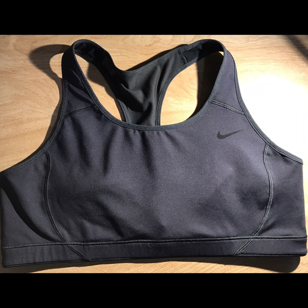 Dark Grey Nike Dry-Fit Sports Bra - Size XL👟