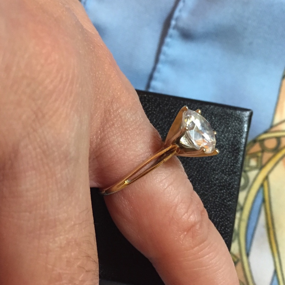 14k gold and large CZ 💎 💍 - Picture 2 of 5