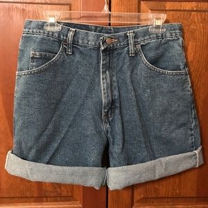Jean "MomJean" Shorts, jorts,