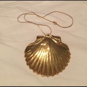SALE! 90's vintage 14k gold dipped seashell