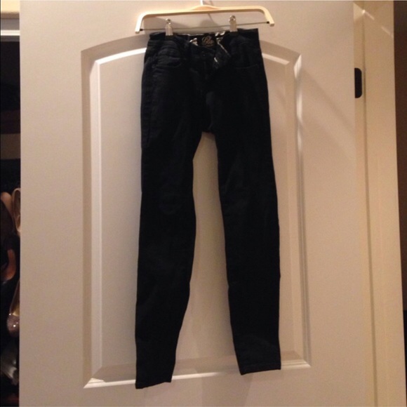 refuge Jeans - Black refuge skinny jeans refuge Jeans - Black refuge skinny jeans