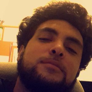 Meet your Posher, Carlos