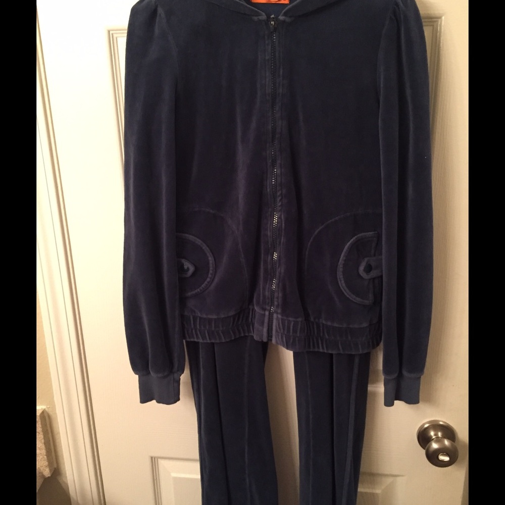 EUC Juicy Couture Velour Jogging Suit