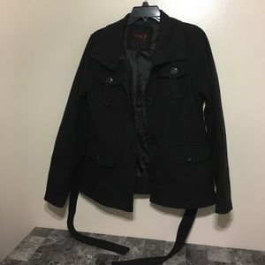 Yoki black peacoat