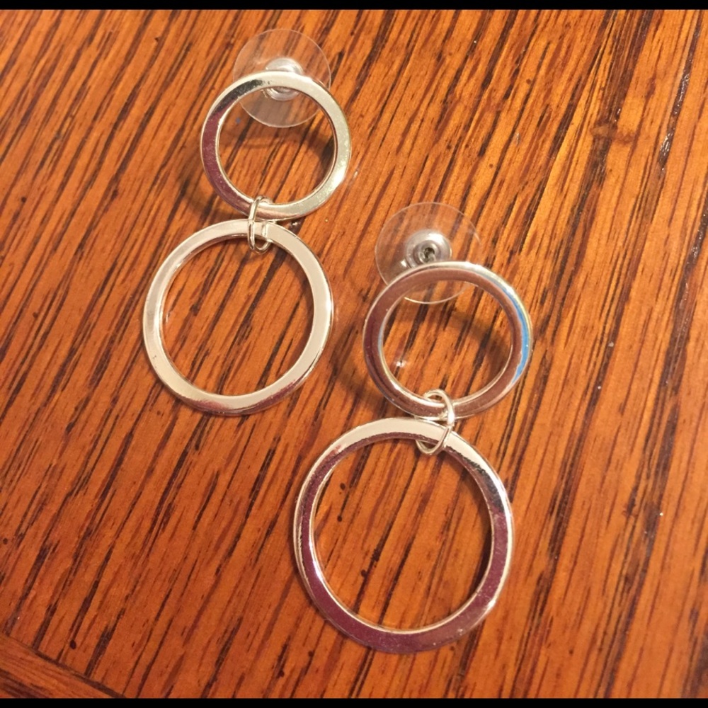 Simple silver hoops