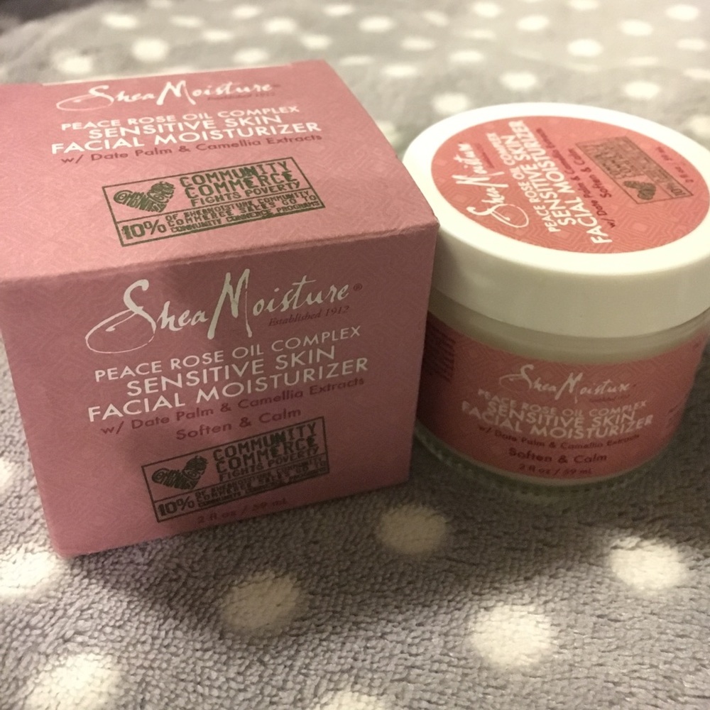 ON HOLD Shea Moisture Moisturizer