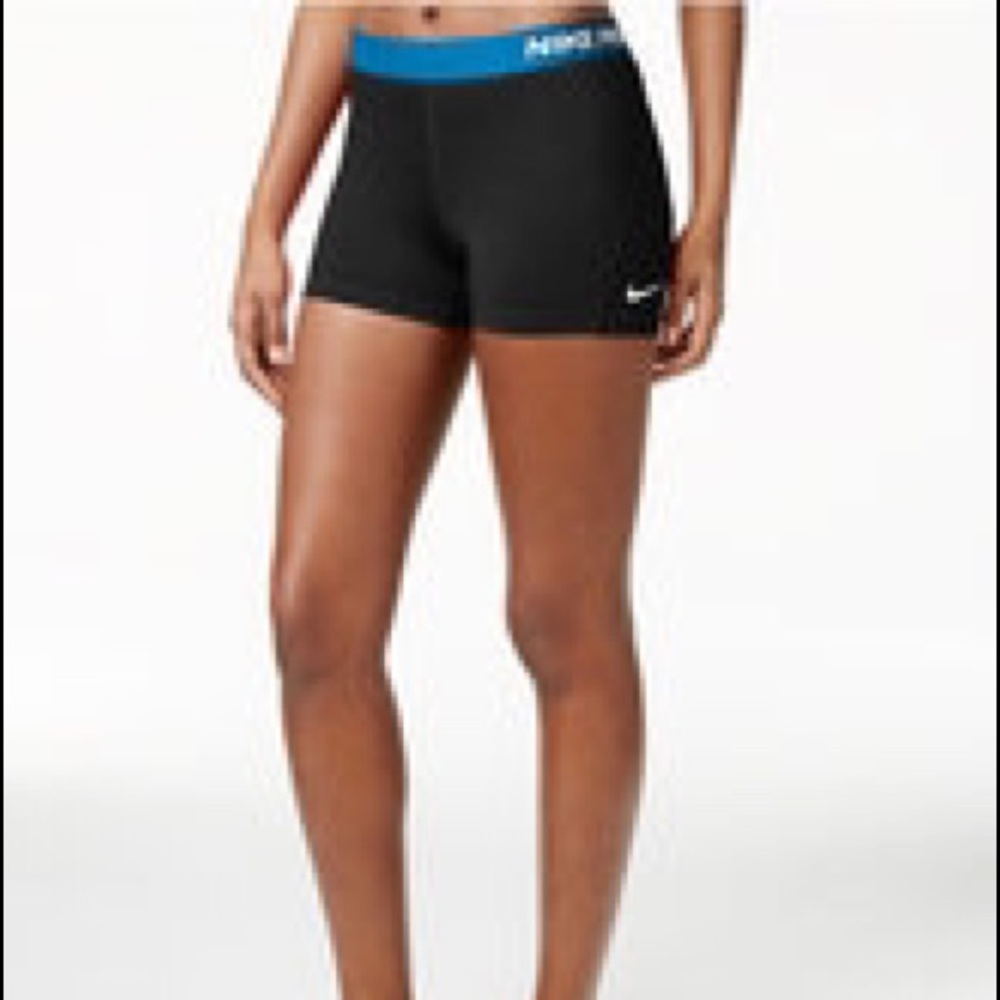NIKE PRO SHORTS
