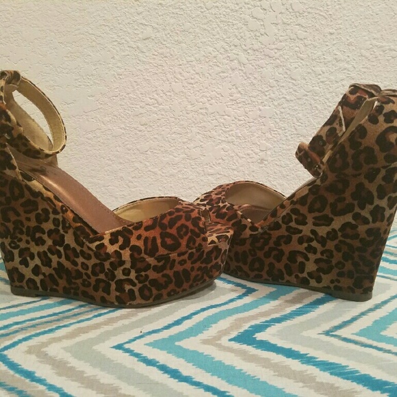 Leopard print wedges - Picture 4 of 4