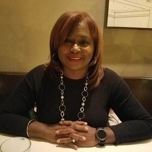 Meet your Posher, Carolyn