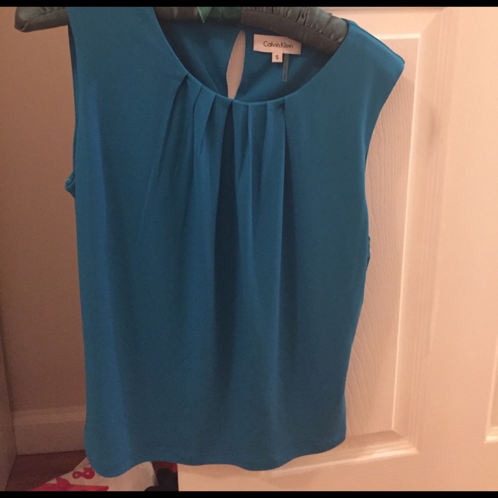 Calvin Klein size Small blouse