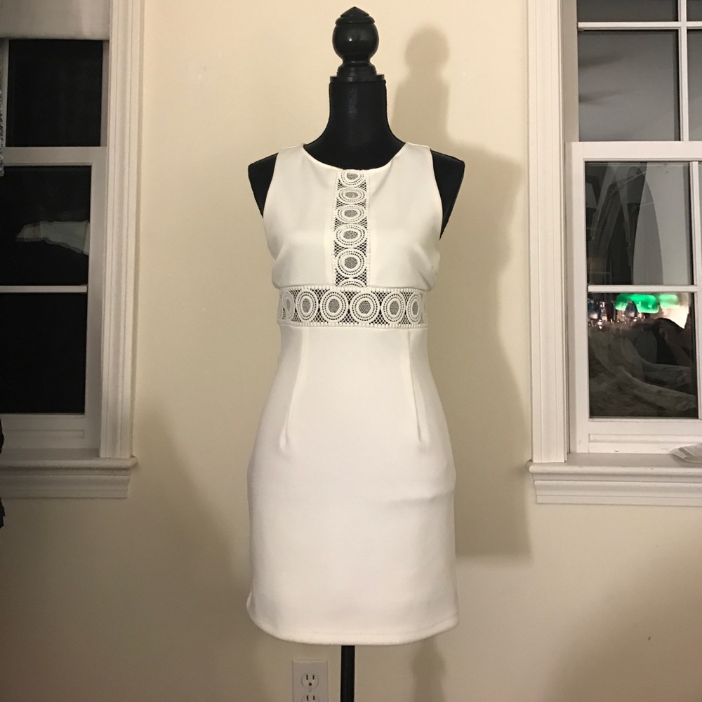 white bodycon dress