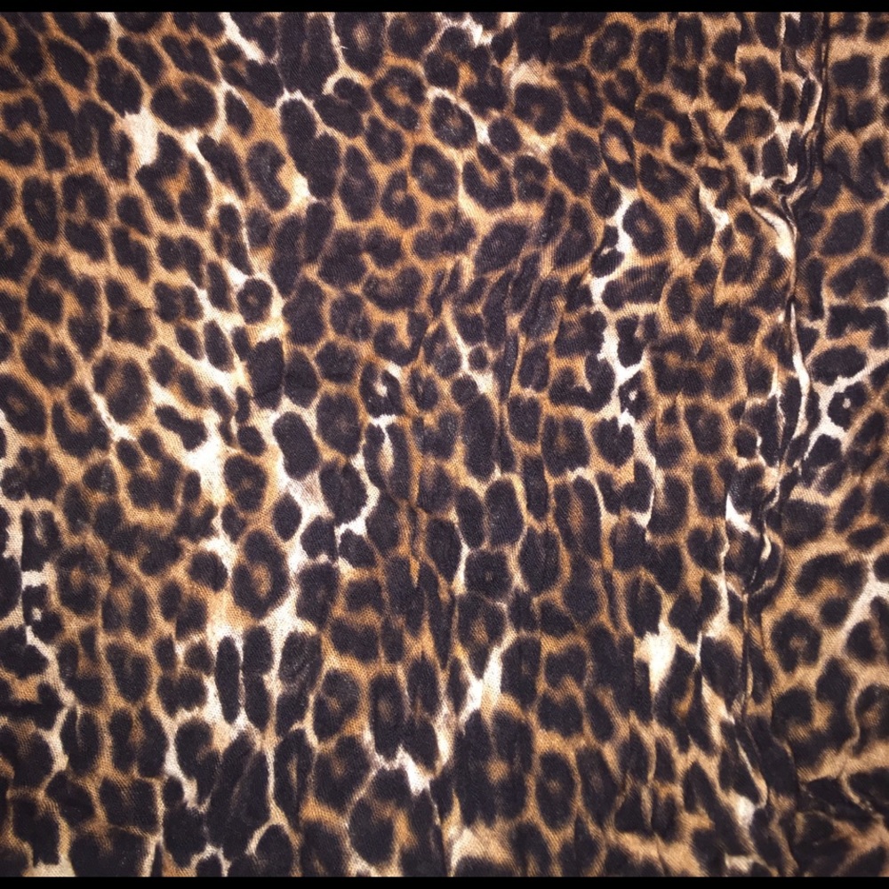 Leopard scarf - Picture 2 of 2
