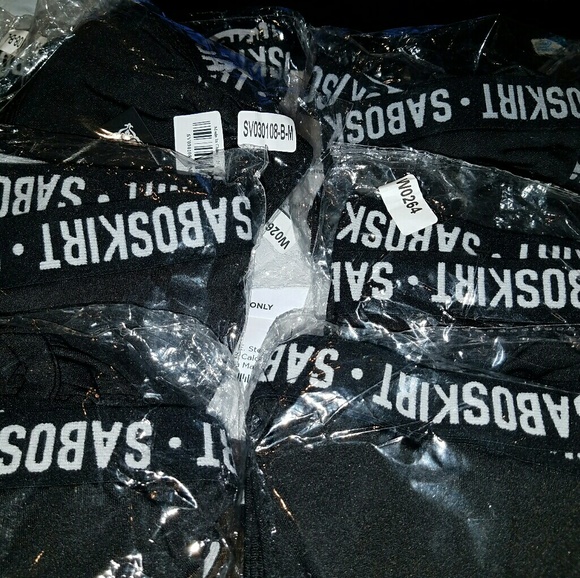 Strappy Kylie Jenner Inspired Saboskirt Bikini - Picture 5 of 5