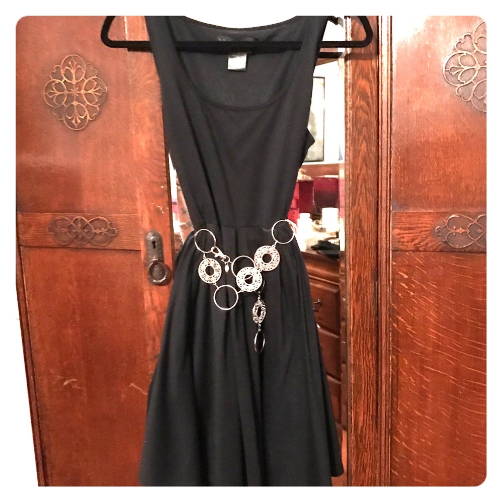 Kim Kardashian black shift dress.