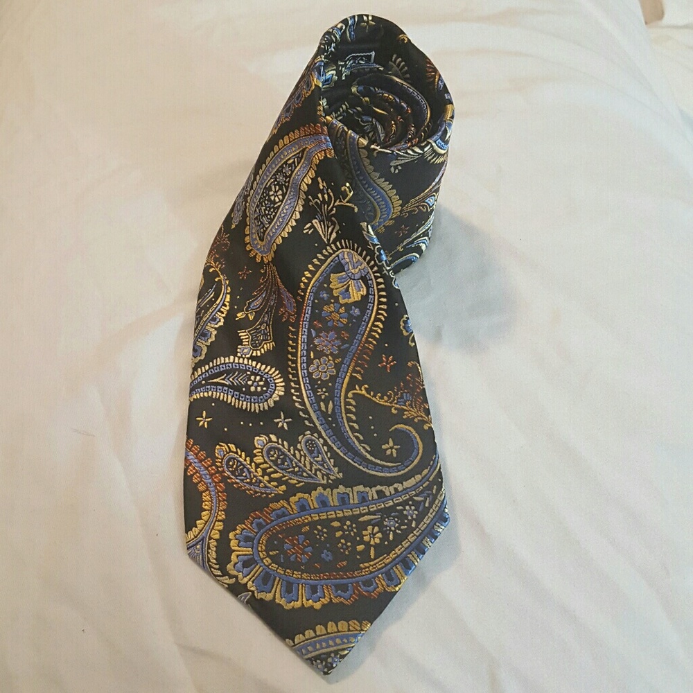 Stacy Adams tie
