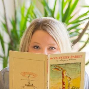 Meet your Posher, Elizabeth