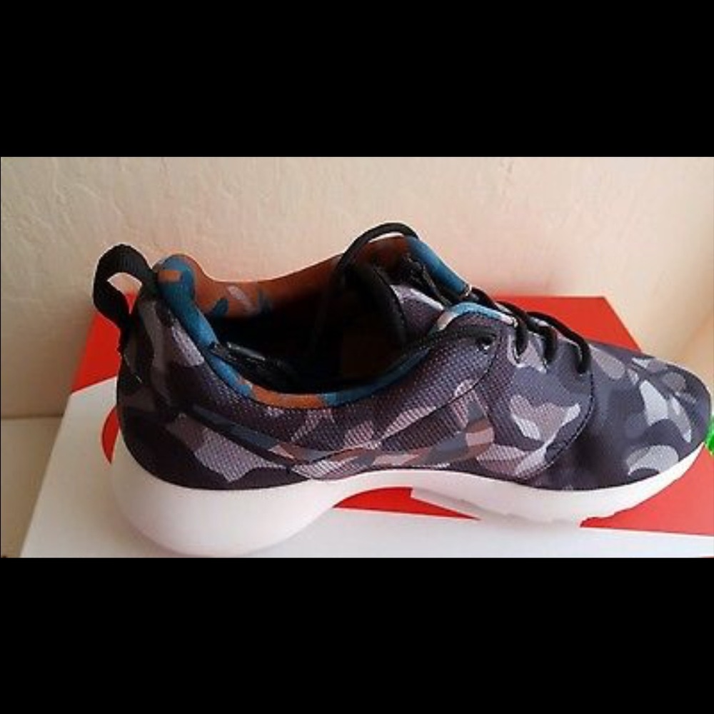 1 LEFT!🔥Roshe one print🔥 - Picture 4 of 4