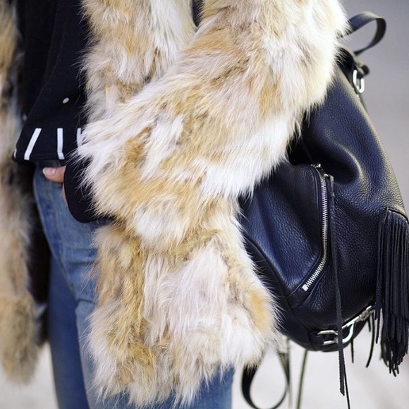 Vintage fox fur coat - Picture 2 of 2