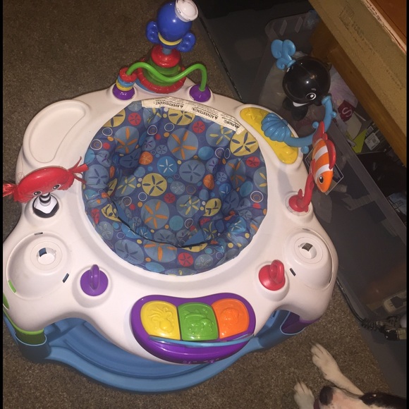 Baby Einstein Exersaucer - Picture 2 of 4