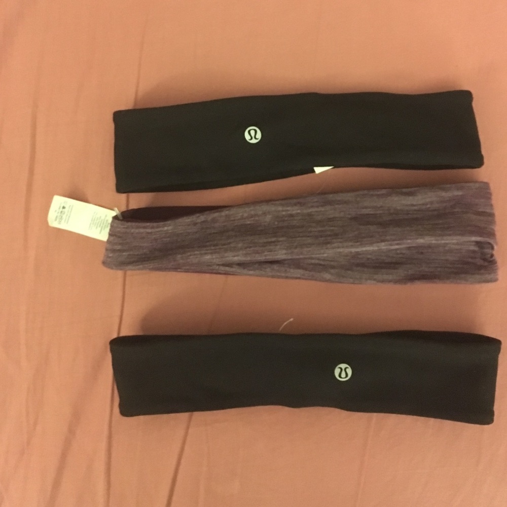 Lululemon head bands NWOT (2 included)