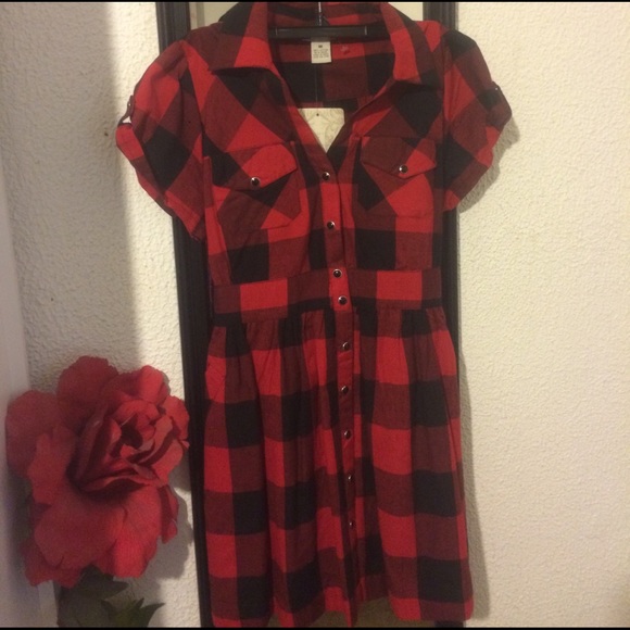 Tops - Red/Black Plaid Top