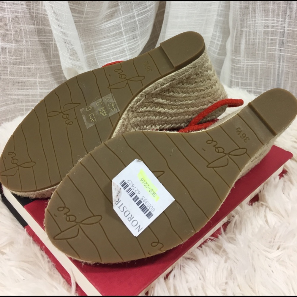 Joie Phylis Rope Wedge Sandal Red - Picture 5 of 6